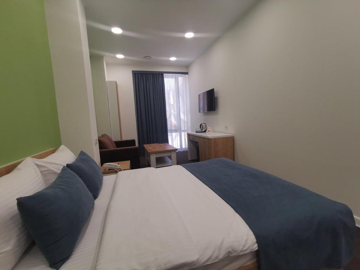 Bonjour Boutique Hotel Γιερεβάν Εξωτερικό φωτογραφία